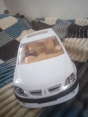 marka satışı: Renault, 2011 il, 1:18, Plastik, Pulsuz çatdırılma — 1