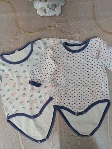 Futbolkalar: Futbolka, Uniseks, 1 - 2 yaş — 16