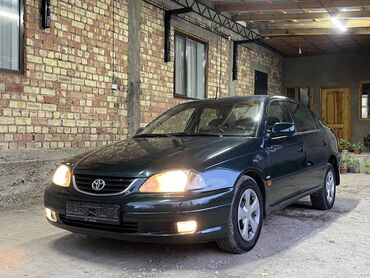 бишкек авторынок: Toyota Avensis: 2002 г., 1.8 л, Механика, Бензин, Седан