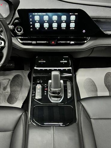 Great Wall: Great Wall : 2023 г., 2 л, Вариатор, Гибрид, Минивэн — 10