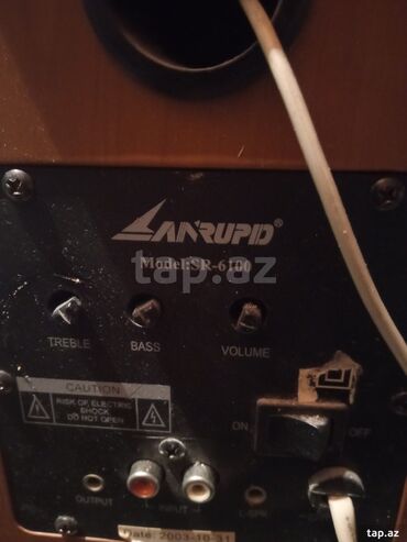 Dinamiklər və kolonkalar: İşlənmiş Kolonka, Növ - Akustik, rəng - Qəhvəyi — 4