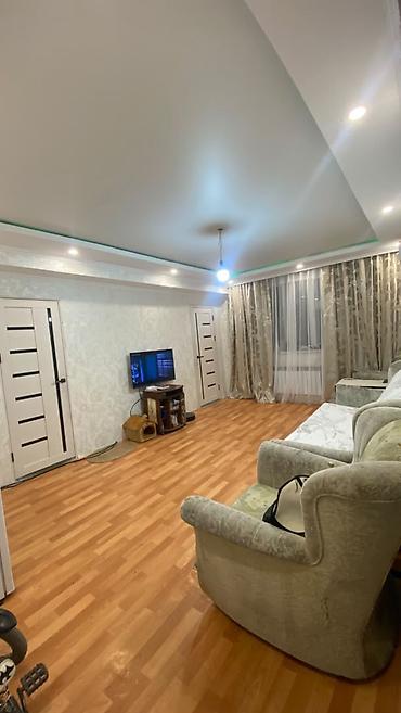 бишкек квартира продаю: 3 комнаты, 57 м², Индивидуалка, 2 этаж, Косметический ремонт — 1