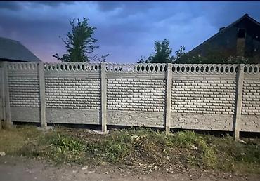 Бетонные еврозаборы: Декоративные железобетонные евро-ограждения (секции + столбы) - — 2