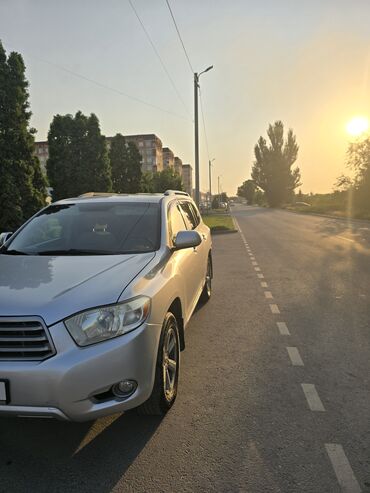 самая дорогая машина в кыргызстане: Toyota Highlander: 2008 г., 3.5 л, Автомат, Газ, Кроссовер