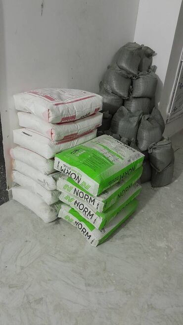 сейф бу бишкек: 4 astar, 3 uzlük, 4 norm400,46 kisə atsep Hamsı 60 man. Ünvan 28may