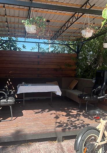 Продажа дач: Продаётся уютная дача в селе Таш-Мойнок Характеристики дома: • Общая — 5