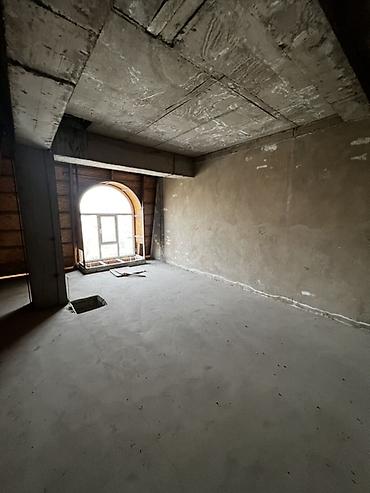 Продажа помещений свободного назначения: Срочно проадаю за кв/м 790$. Общий площадь 76 кВ/м 2-комнатная — 4