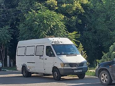 v klass: Mercedes-Benz Sprinter (первое поколение, длинная база, высокий — 1