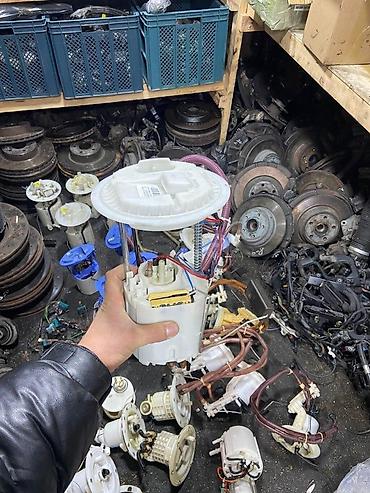 Yanacaq nasosları: Mercedes Benz benzin nasosu Şəhər: Bakı Elanın növü: Ehtiyat — 10