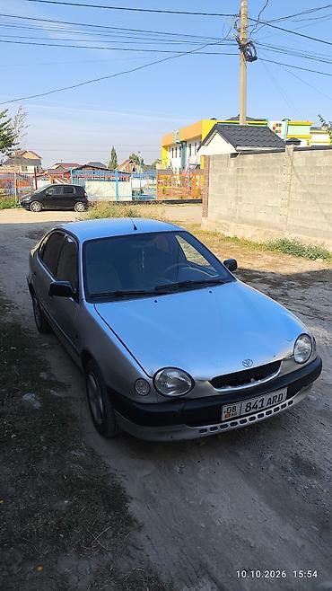 Toyota: Toyota Corolla: 1999 г., 1.3 л, Механика, Бензин, Седан — 2