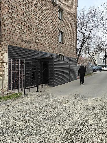 сдаётся помещение: Сдаётся помещение в аренду, 85 м2, цоколь, хорошая локация, с — 1