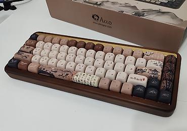 orico hdd box: Akko MU01 Mountain Seclusion Mechanical Wooden Keyboard 💠Brend: Akko — 2