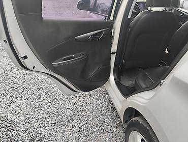 Chevrolet: Chevrolet Spark: 2017 г., 0.1 л, Вариатор, Бензин, Хэтчбэк — 11