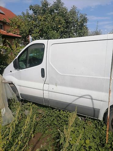 program za dijagnostiku auta: Opel Vivaro furgon – bela boja, dvoja zadnja krilna vrata sa staklima — 3