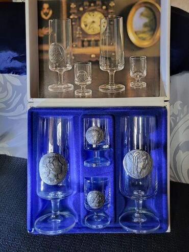 Čaše: Case nove za pivo i zestoko pice Zinnmunsen Nemacka 70,80te. Set za — 3