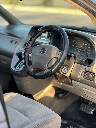 транс: Honda Odyssey: 2003 г., 2.3 л, Автомат, Бензин, Минивэн — 3