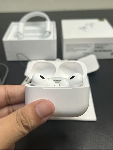 seksi geyim: Airpods pro 2 Qiyməti 25 azn.Real alıcılar wp dan yazsın( )Topdan