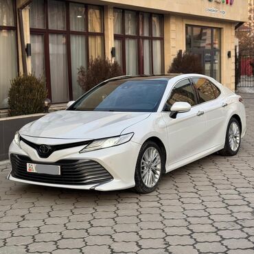 Toyota: Toyota Camry: 2020 г., 2.5 л, Автомат, Бензин, Седан