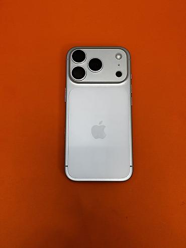 айвон 6s: IPhone (17 Pro), цвет серебристый. - Аккумулятор: максимальная — 1