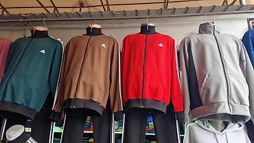 zeleni tech fleece: Muške pamučne trenerke M,,L,XL,XXL,3XL veličine za samo 3900 din
pb — 6