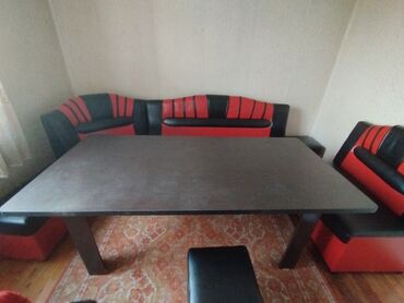 бу стул: Кухонный гарнитур, Стул, Стол, Уголок, цвет - Красный, Б/у
