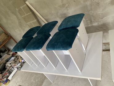 Кухонные столы: Кухонный стол, Новый, Прямоугольный, Нераскладной, ЛДСП