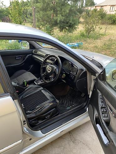 Subaru: Subaru Legacy: 2000 г., 2 л, Автомат, Бензин, Седан — 9