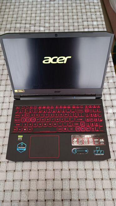 acer neotouch p400: Intel Core i5, 16 GB, 15.6 "