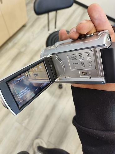 5d mark 4: Sony DCR-SR68E videokamerası 2010-cu ildə istehsal olunmuş köhnə bir — 3