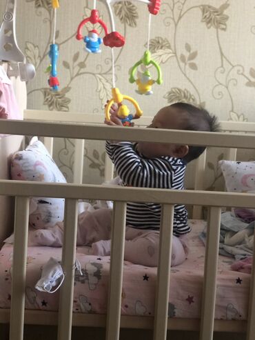 �� �� ������������������������ �������������� �������������� в Кыргызстан | Детские кровати: Продаю детский кровать. Производство Россия матрасы бортики в подарок