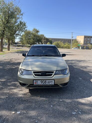 Daewoo: Daewoo Nexia: 2011 г., 1.6 л, Механика, Бензин, Седан