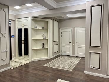 Долгосрочная аренда квартир: 3 комнаты, Риэлтор, Без подселения, С мебелью полностью — 4