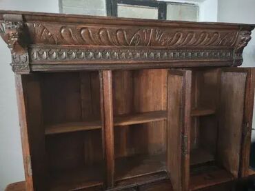 Stilske vitrine: Odlicna viseca viteina Visina 86 cm Sirina 128 cm Dubina 40 cm na lalafo.rs — 11 Stilske vitrine: Odlicna viseca viteina Visina 86 cm Sirina 128 cm Dubina 40 cm — 11