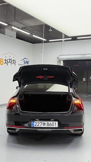 Kia: Kia K8: 2022 г., 1.6 л, Гибрид — 5