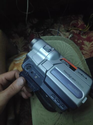 видеокамера full hd: Зарядка аккумулятор и камера все рабочее на кассете