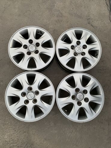 королла 1 6: Куйма Дисктер R 15 Toyota, Комплект, тешиктери - 5, Колдонулган