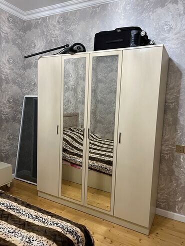 Yataq otağı dəstləri: İkinəfərlik çarpayı, Komod — 9