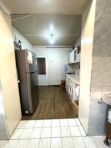 naxcıvan: Bakı, 8-ci kilometr, 4 otaqlı, Köhnə tikili, m. Xalqlar Dostluğu, 100 kv. m — 6