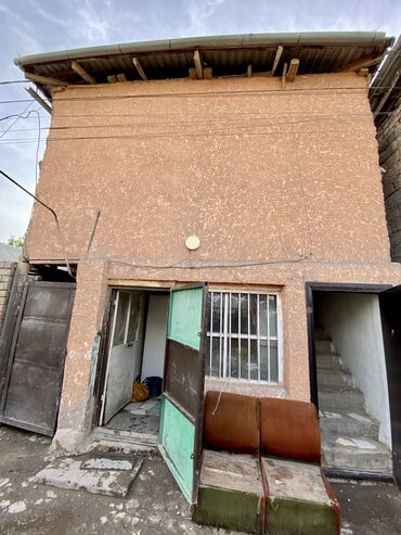 дом без хозяена: Дом, 210 м², 3 комнаты, Собственник, Старый ремонт