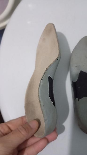 Детская обувь: Продам ортопедическую стельку 19-19,5; 20 см. очень хорошая. помогает — 13