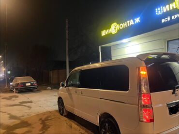 Honda: Honda Stepwgn: 2002 г., 2 л, Автомат, Бензин, Минивэн — 2