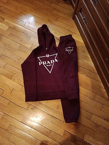 prada kurtka: İdman dəsti, Prada, Standart — 1