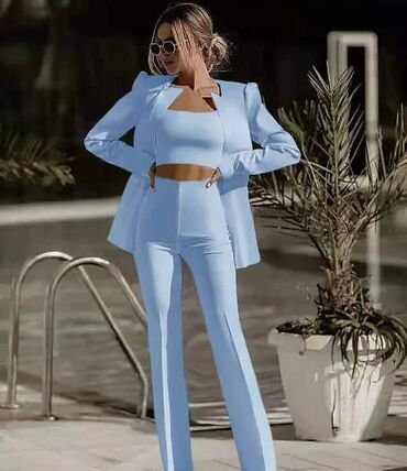 Gornji i donji deo: Trodelni kompleti — 10