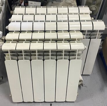qizdirci: Serksiya radiator 1 serksiyasidilimi 8 azn italya istehsali agir