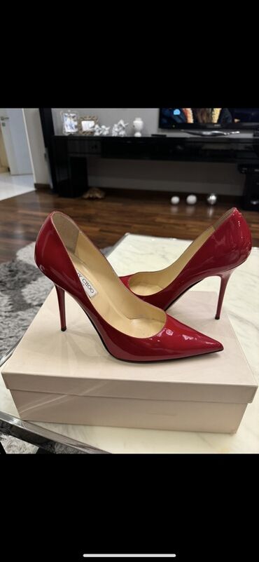 Botinka və botilyonlar: Qadın ayaqqabıları – müxtəlif modellər 1) Qara zərif bottilər 37 -da lalafo.az — 14 Botinka və botilyonlar: Qadın ayaqqabıları – müxtəlif modellər 1) Qara zərif bottilər 37 — 14