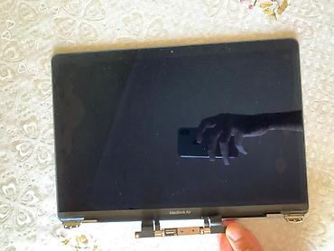macbook air m4: Salam. a2337 M1 Macbook air ekranı. LCD qırığdır.Backlight və qapaq — 2