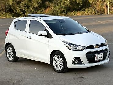 купить тахо: Chevrolet Spark: 2016 г., 1 л, Вариатор, Бензин, Хэтчбэк — 2