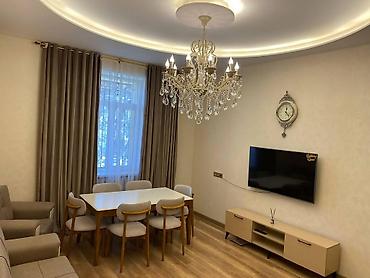 qebelede tecili ev satilir: Bakı, Badamdar qəs., 3 otaqlı, Köhnə tikili, 78 kv. m — 3