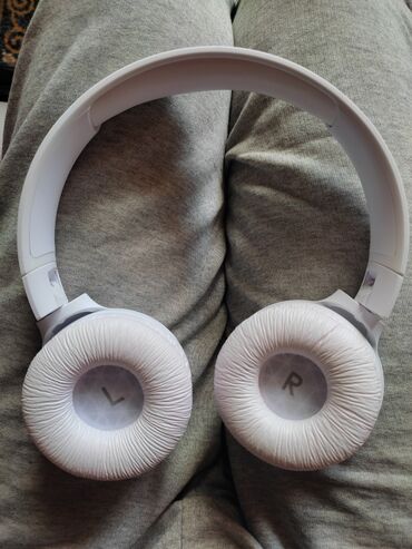 Slušalice: **Prodajem: JBL TUNE 510BT-HARMAN KARDON bežične Bluetooth slušalice** — 15
