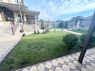 Продажа коттеджей и домов: 🏡 Срочно! Продаётся дом в престижном районе Арча-Бешик 📍 Ориентир — 3